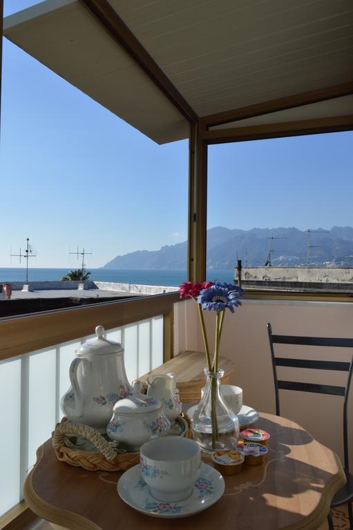 Deluxe Doppelzimmer mit Balkon und Meerblick